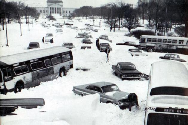 Cars are stranded on Lake Shore Drive during the blizzard of 1967