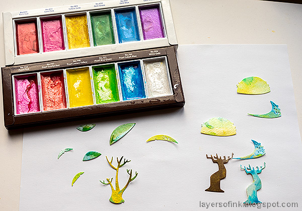 Layers of ink - Mushroom Forest Tag Tutorial by Anna-Karin Evaldsson.