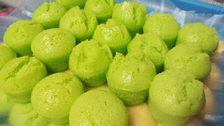 QeensChocolove: Kuih-Muih Price