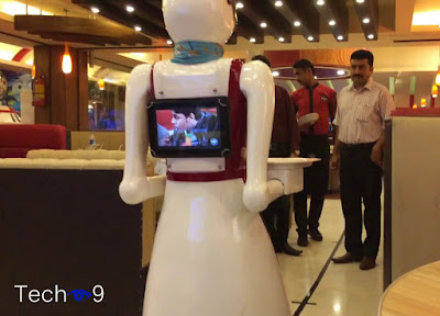 robot waiters