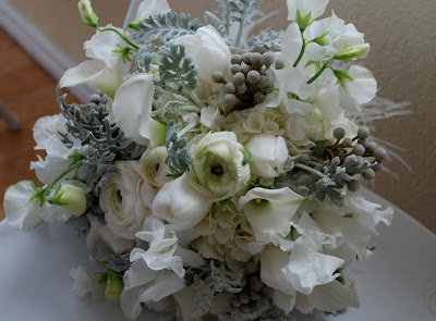 Winter Wedding Bouquet on This Is One Of My Favorite Bridal Bouquets From The Winter   All In