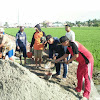 Masyarakat Menyerbu Lokasi TMMD Ke- 105 di Kodim 1404/Pinrang