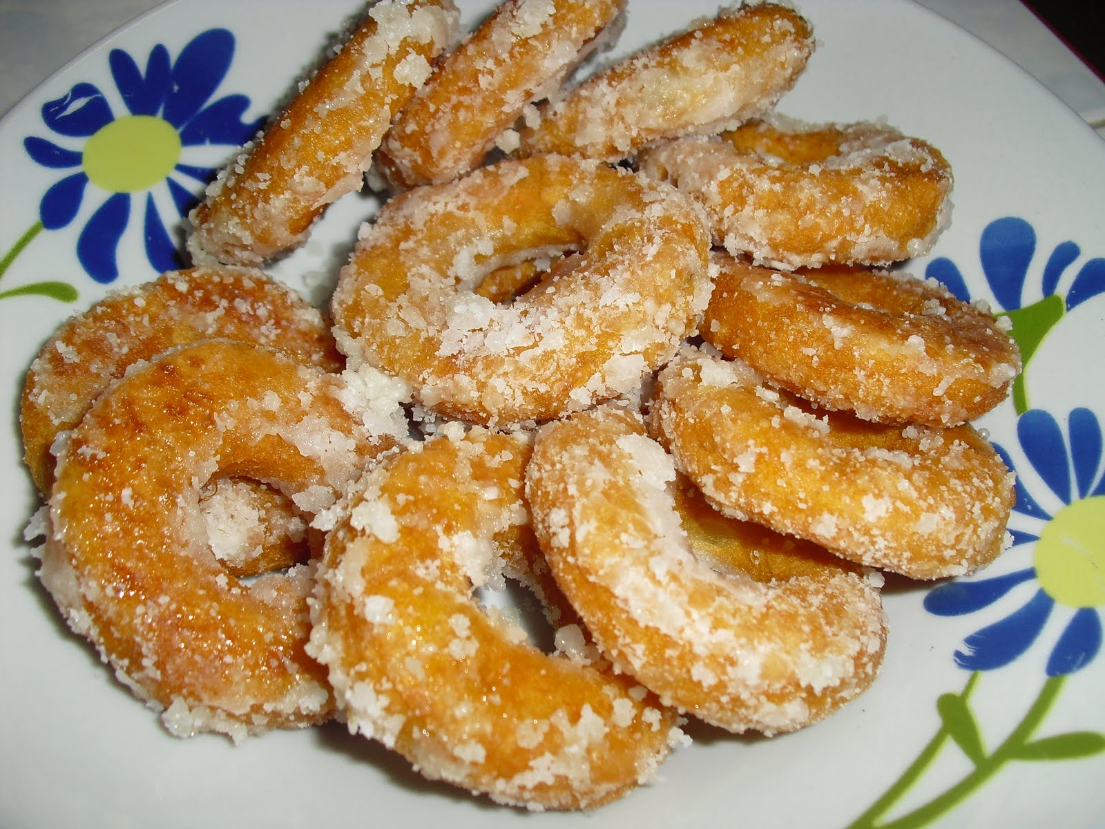 Cili Berapi - Blog Resepi: Kuih Keria / Kuih Gelang