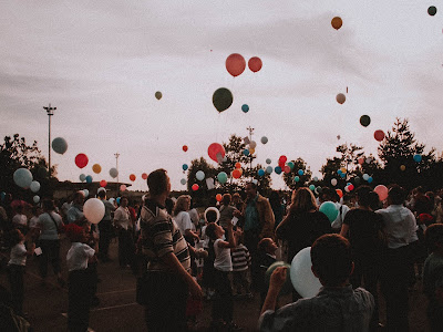 large party with balloons