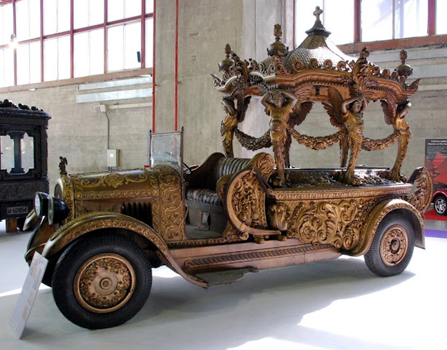 1920s Vintage Porn Car - Just A Car Guy: hearse cars of the 1920's from Spain, a cultural thing that  seems to have disappeared