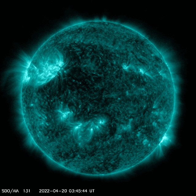 Explosão solar de classe X2 em 20 de abril de 2022 às 0357 UTC
