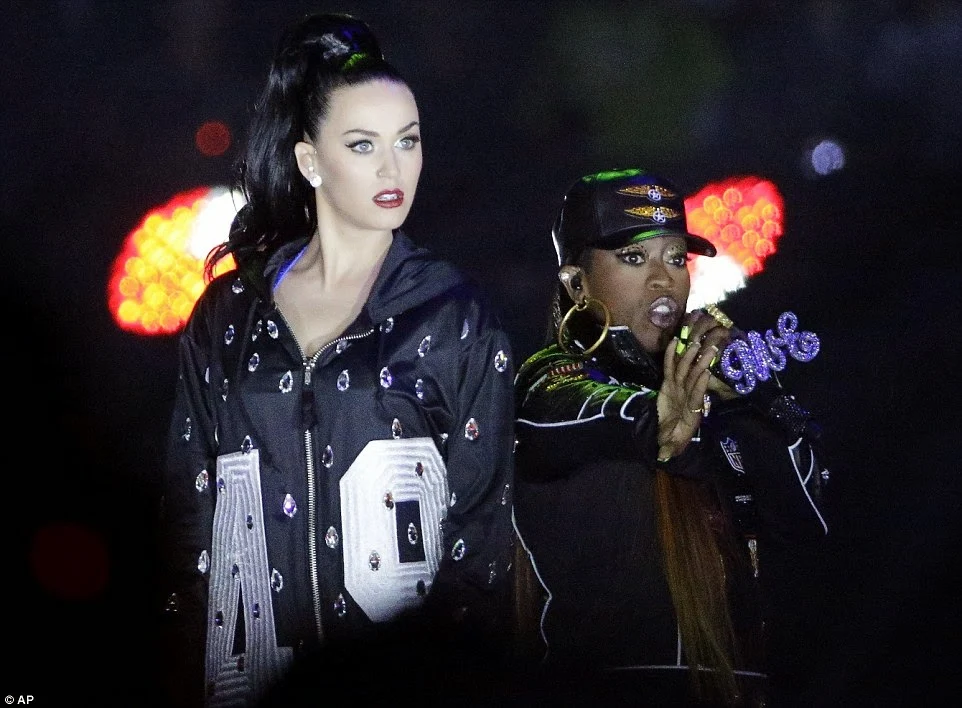 Katy Perry – Superbowl XLIX Halftime Show