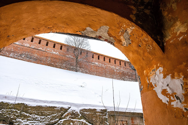 Кожевенная, 12 - из арки на стены кремля