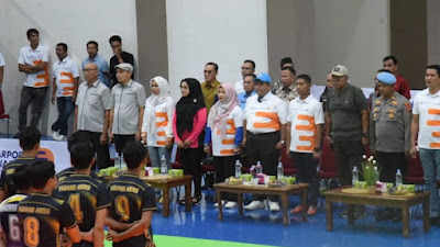 Bupati Pemkab Suhatri Bur Buka Open Volly Ball Bupati Cup Se Sumatera