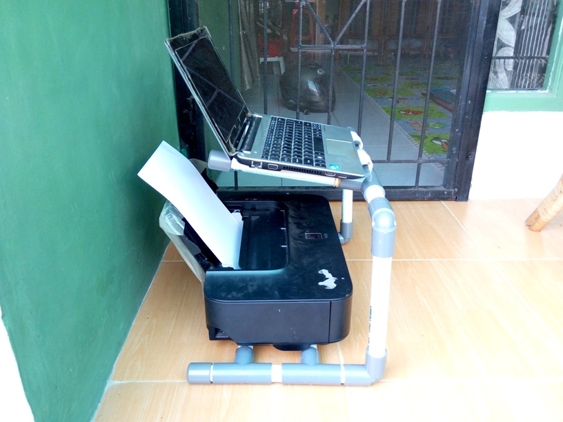 Faddo s Story Membuat Meja  Laptop  dan  Tatakan Printer  