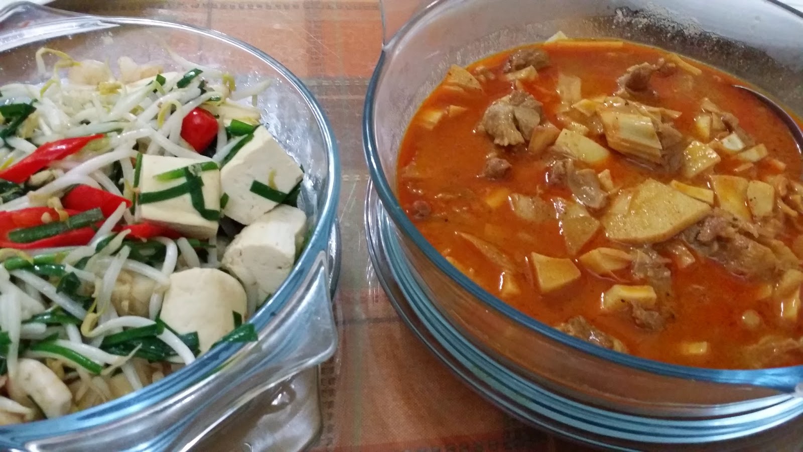 ZULFAZA LOVES COOKING: Gulai darat dengan umbut kelapa dan sayur tumis taugeh dan kucai