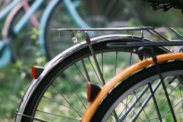 Canon FL 200mm、自転車