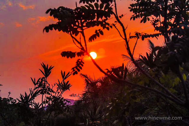 12Purple seascape sunset photograph, and Lightroom photoshop skill