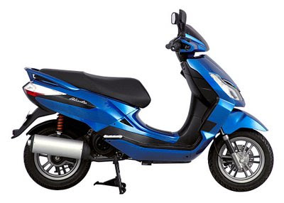 New Bajaj Scooter Blade