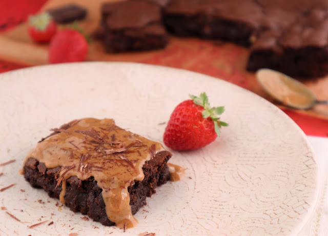 Brownie Vegan de Chocolate e Amendoim