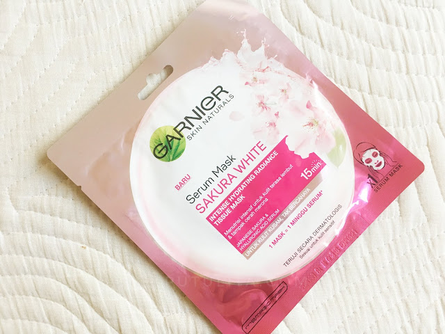 [REVIEW] Wajah Glowing dengan Rangkaian Garnier Sakura White