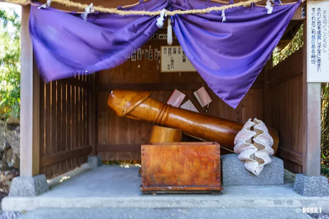 野島崎・厳島神社の子宝の祠