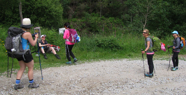 peregrinas no Caminho de Santiago de Compostela