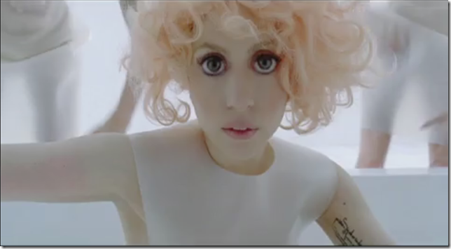 lady gaga eyes in bad romance