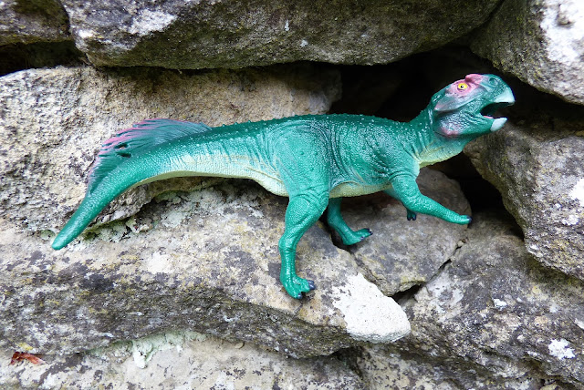 Schleich dinosaurs