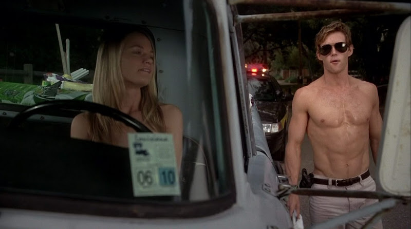 Ryan Kwanten Shirtless on True Blood s3e04