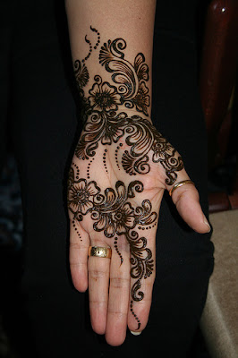 Designs For Hands Arabic Mehandi