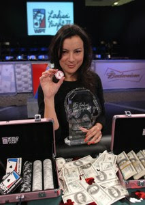 Jennifer Tilly  Poker