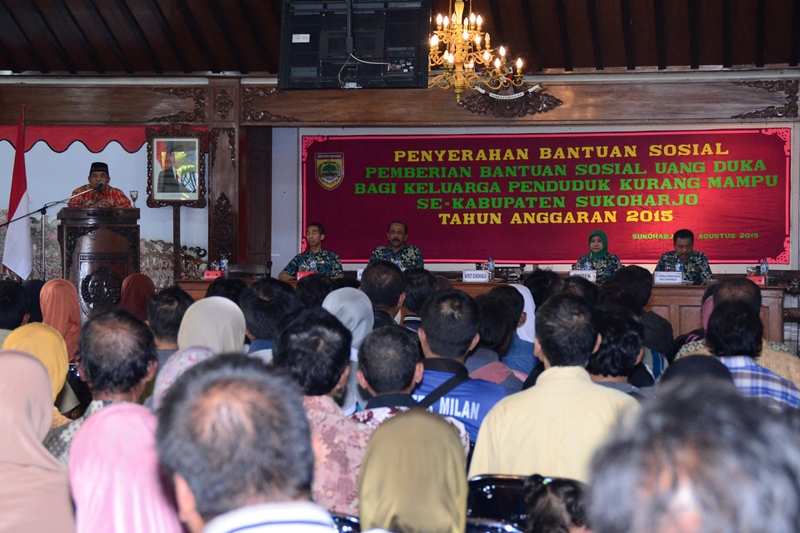 Pressroom Humas SukoharjoKab: BUPATI SUKOHARJO SERAHKAN ...