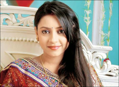 Balika Vadhu TV Shows Actress Pratyusha Banerjee Hot Picture