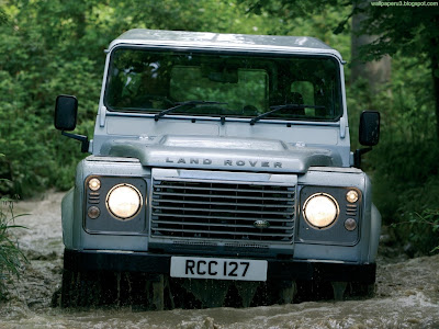 Land Rover Defender Standard Resolution Wallpaper 2