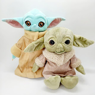 Baby Yoda of The Mandalorian plush toys coloring.filminspector.com