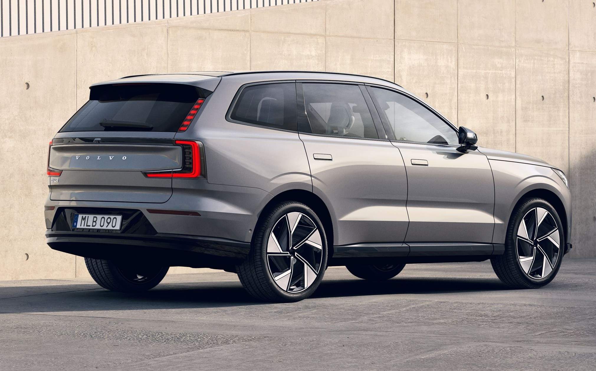 Volvo EX90: SUV elétrico chega ao Brasil em 2024 Volvo EX90: SUV elétrico chega ao Brasil em 2024