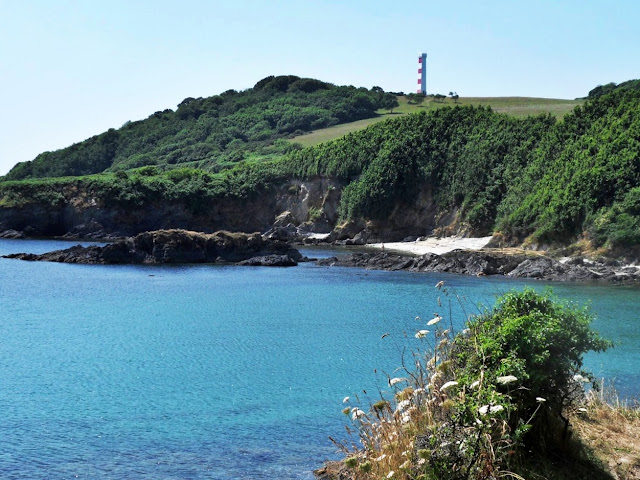 Daymark on Gribbin Head, Cornwall