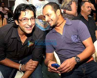 Shahrukh Khan and Arjun Rampal rock KKR-RR IPL bash image