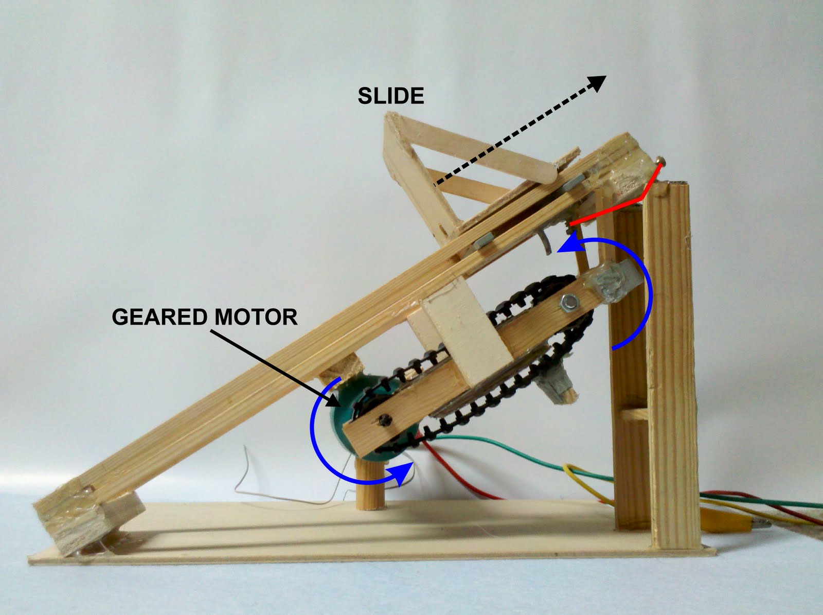 Do It Yourself Gadgets: Ball throwing machine