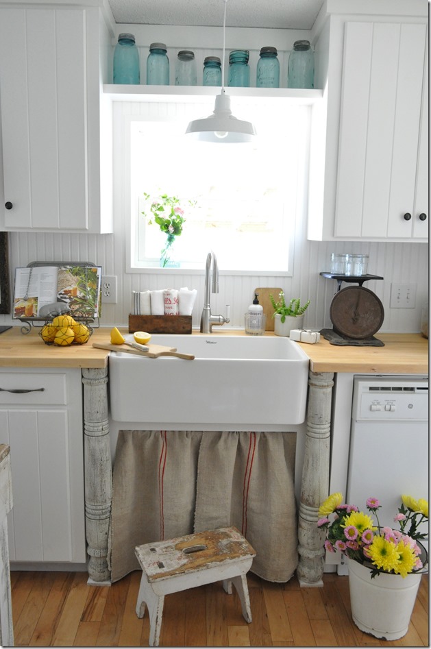 new kitchen sink area