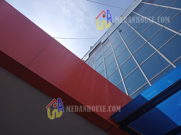 Hotel 4 Lantai di jual di medan