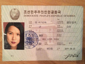 O visto de entrada à Coreia do Norte concedido a Suki Kim.