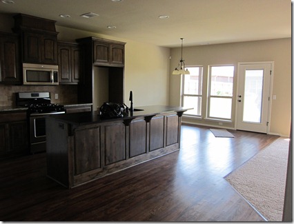 5 kitchen from entryway