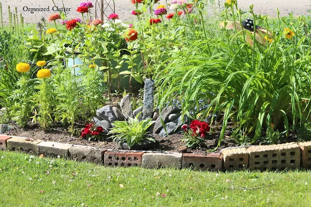 Decorative Rock Formations For the Garden www.organizedclutter.net