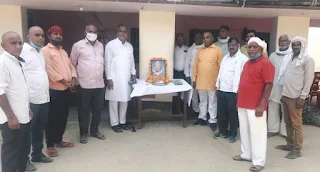 समाजसेवी रामदुलार यादव को दी गई श्रद्धांजलि | #NayaSaberaNetwork