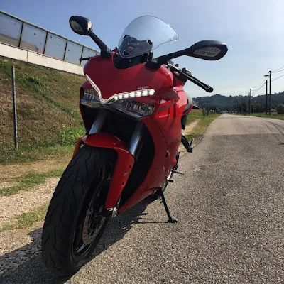 Test ride Ducati Supersport