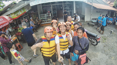 body rafting green canyon