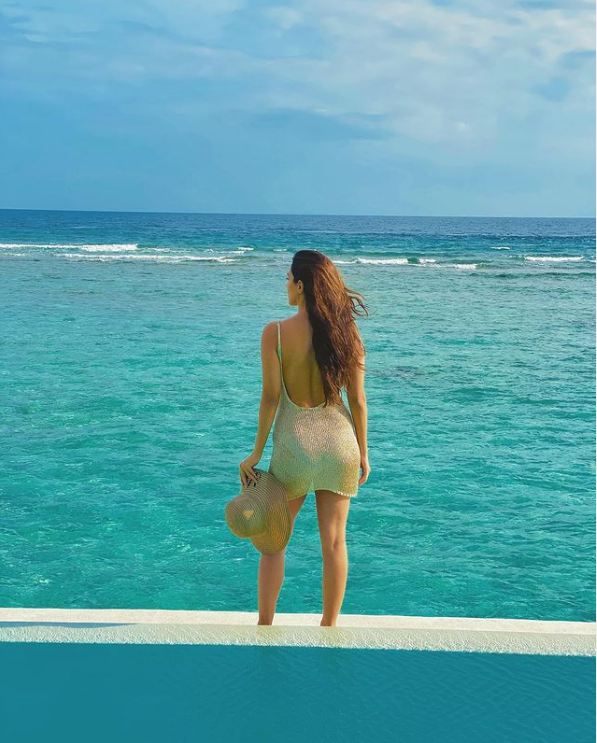 Kiara Advani and Ananya Panday’s Maldives vacation pictures are not to be missed