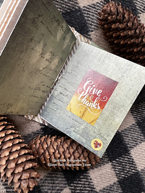 https://elizabethr-thecraftyrobin.blogspot.com/2023/10/autumn-splendor-pocket-journal-for.html