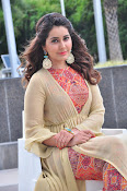 Rashi Khanna new glamorous photos-thumbnail-34