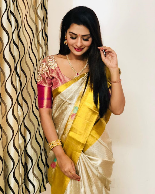 Payal Rajput exudes grace in a saree, showcasing elegance and charm in her latest pics.