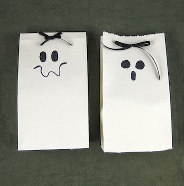ghost-favor-bagalope-012w