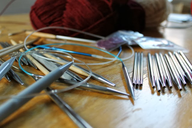 four square walls: how do you store knitting needles?