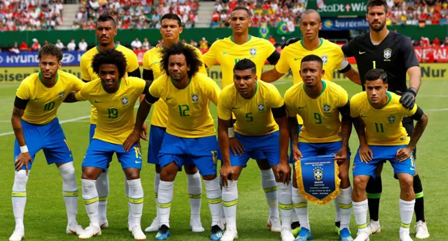 Brazil team photo download - Brazil flag photo download - Neymar photo download - Brazil team photo - NeotericIT.com